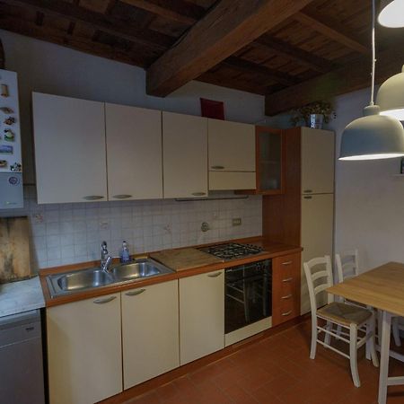 Traditional Florentine 1Br Apartment Close To Piazza Santa Croce Флоренція Екстер'єр фото