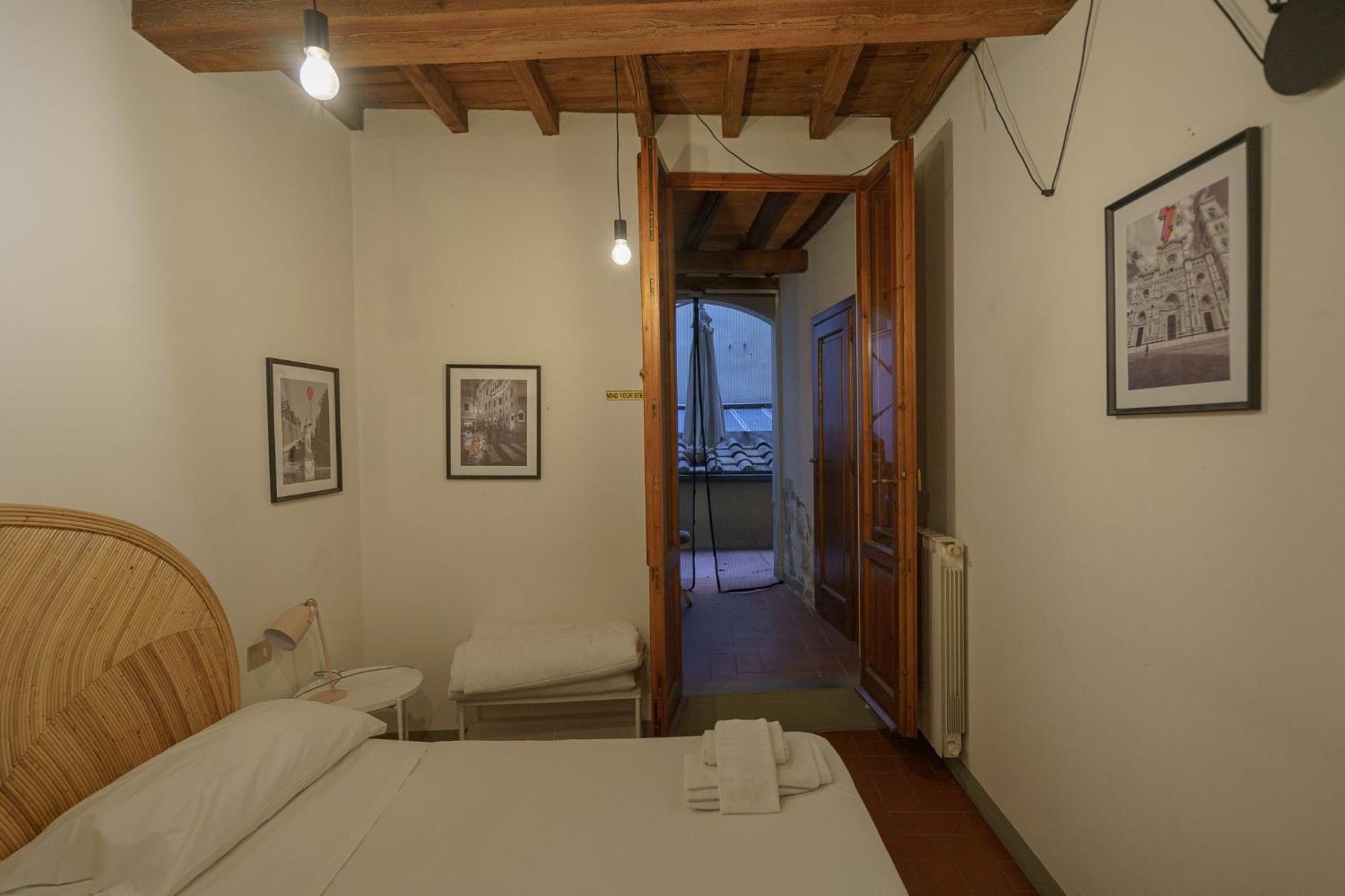 Traditional Florentine 1Br Apartment Close To Piazza Santa Croce Флоренція Екстер'єр фото